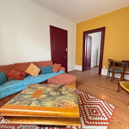 Apartment 5 Fleurs Pour Anne Laon