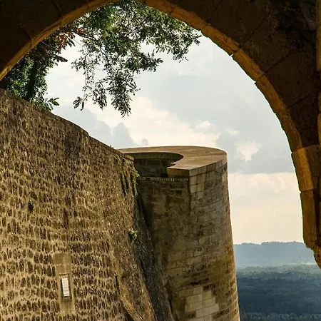 5 Fleurs Pour Anne Apartment